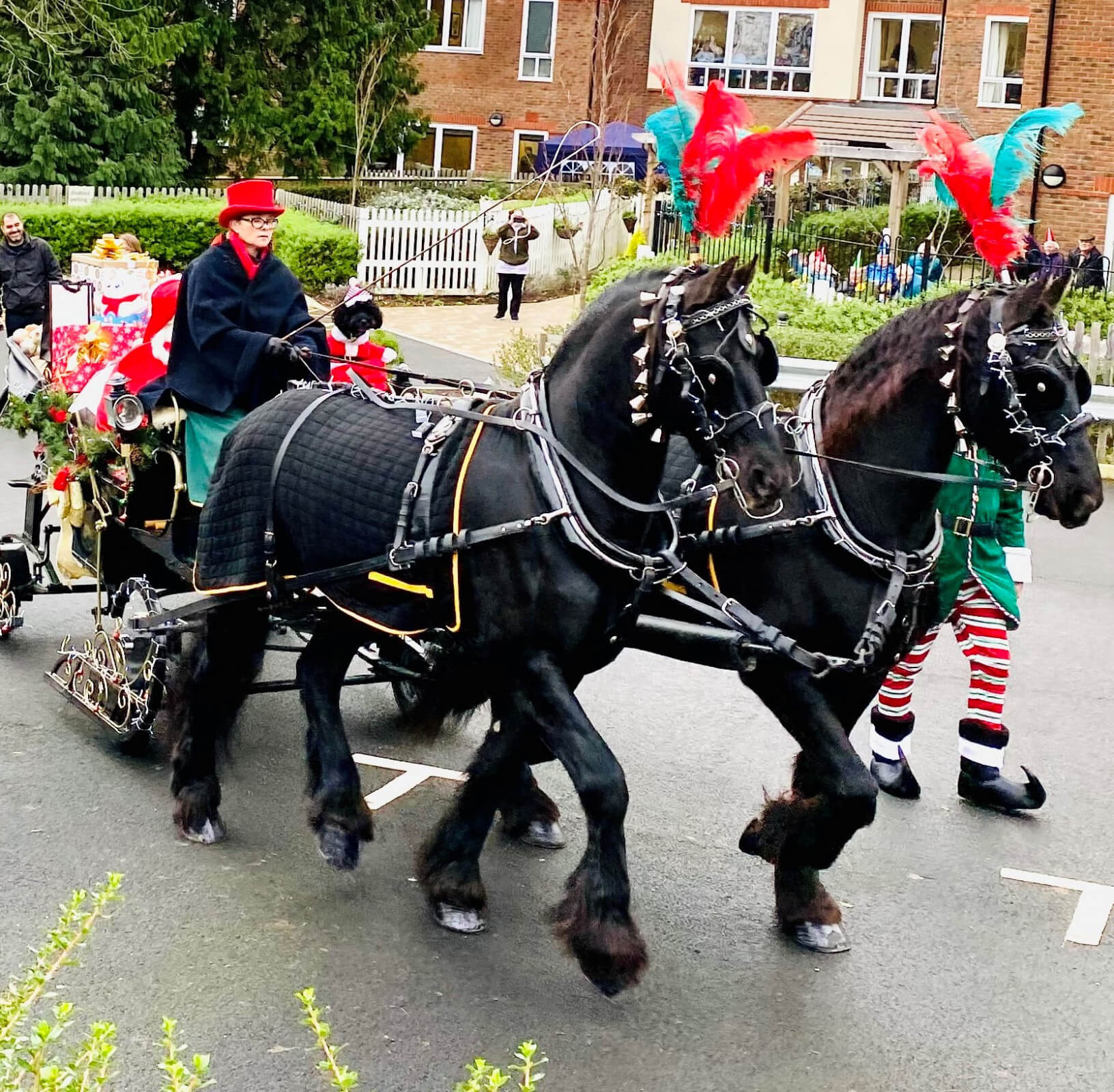 ‘Tis the season to be jolly – Santa stops at Sevenoaks care home